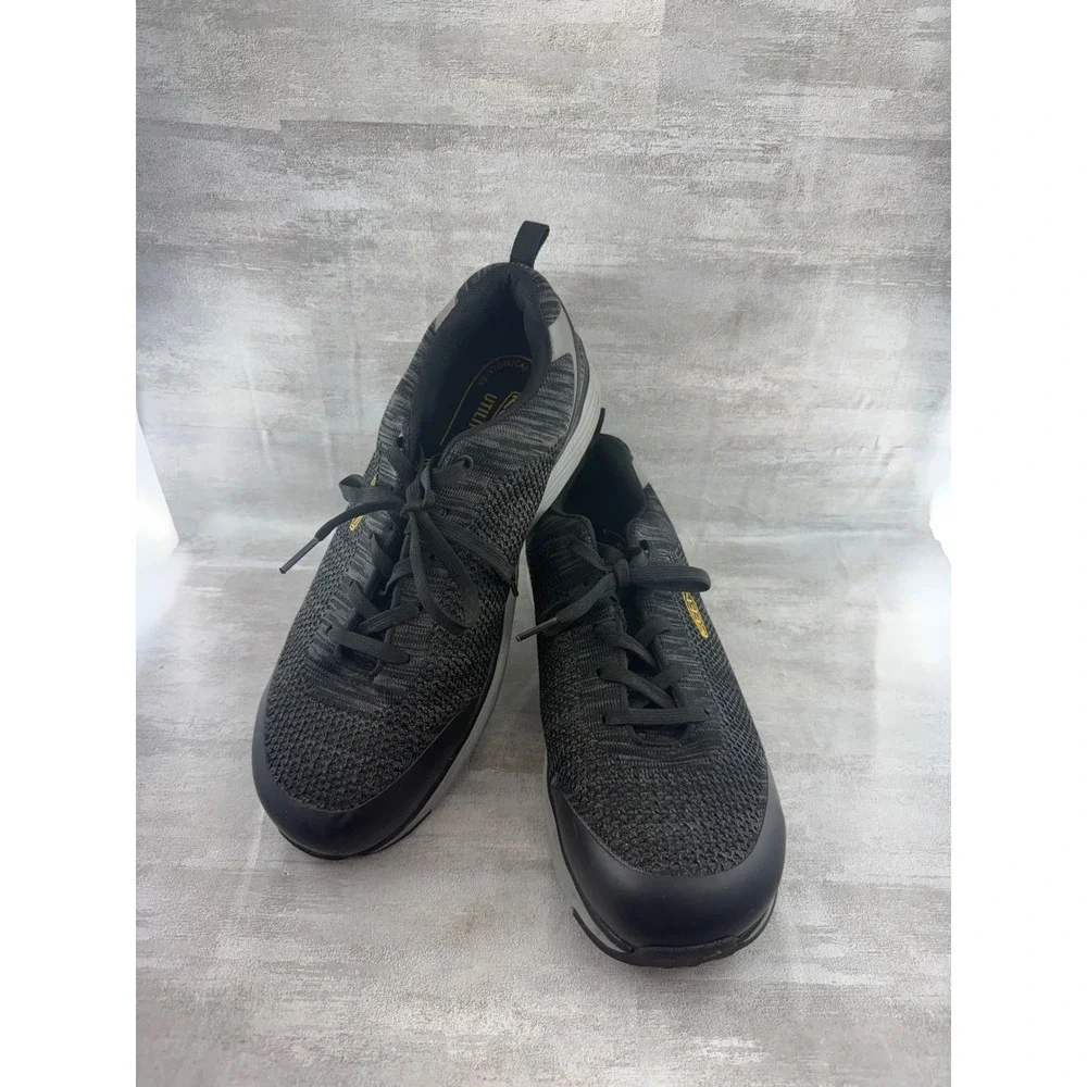 Keen Utility Vista Energy Men Black Work Shoes Carbon Fiber Toe Sz 11D 1021345D